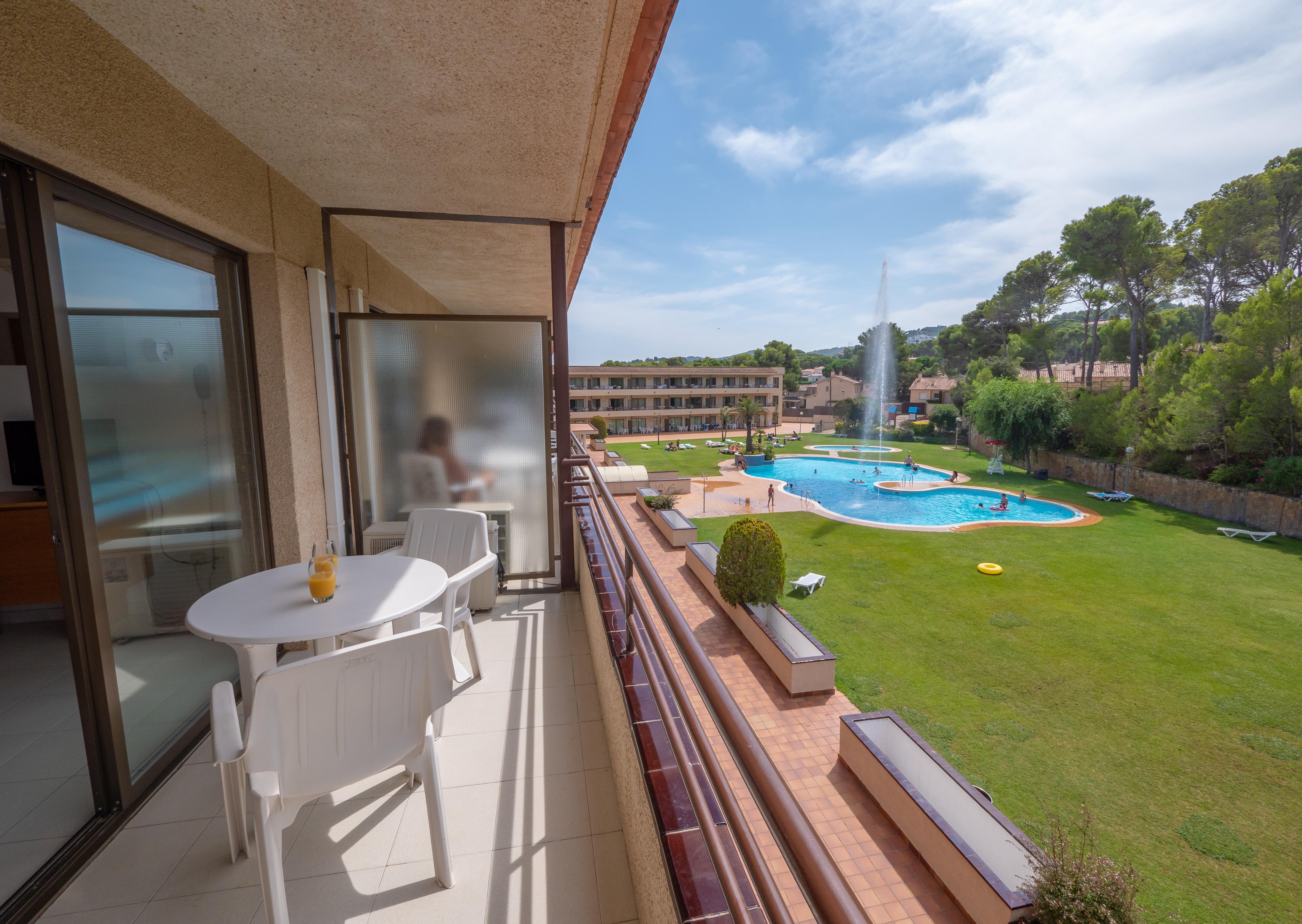 Aparthotel Golf Beach Pals Dış mekan fotoğraf